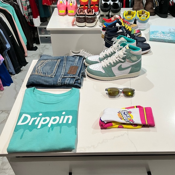 Meet your Posher, Donnie - Picture 7 of 15